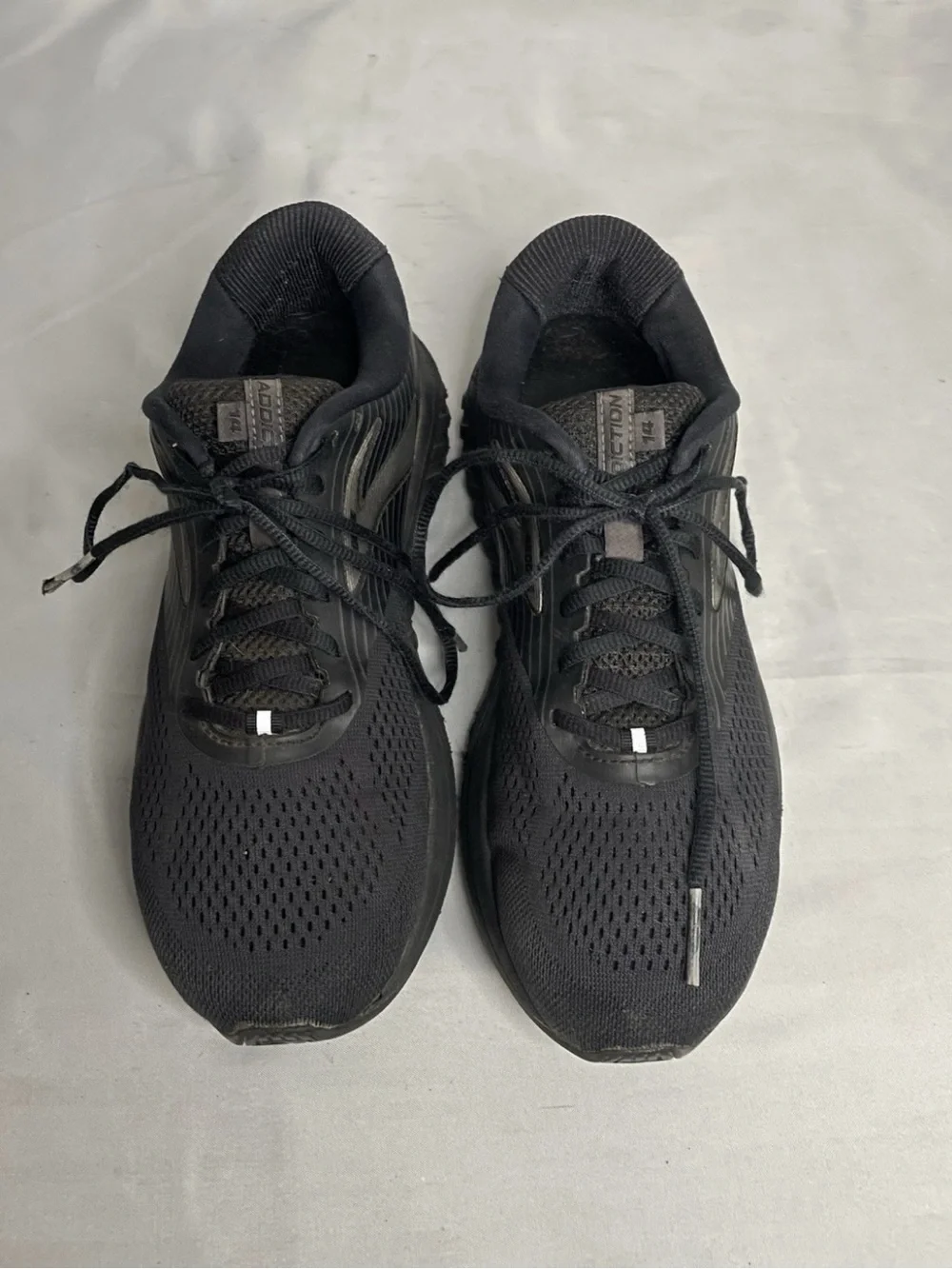 BROOKS Addiction 14 Black Athletic Running Walking Shoes Men's Size 9/42.5